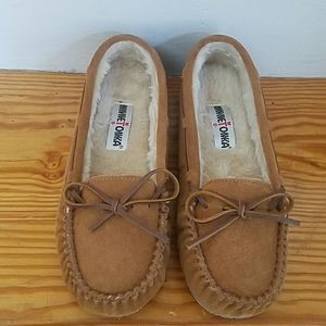 MinneTonka Slipper